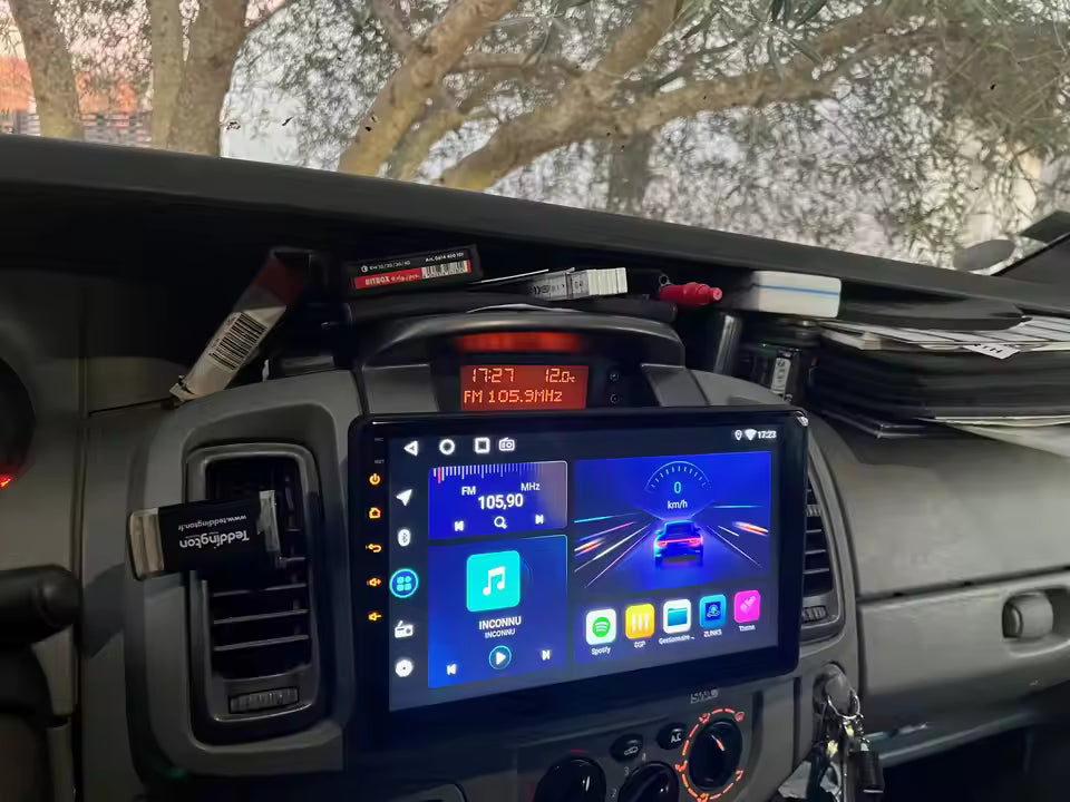 Apple CarPlay sans fil et Android Auto pour Renault Trafic 2 (2006-2010)
