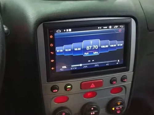 Autoradio CarPlay Alfa Romeo 147 avec écran tactile intégré