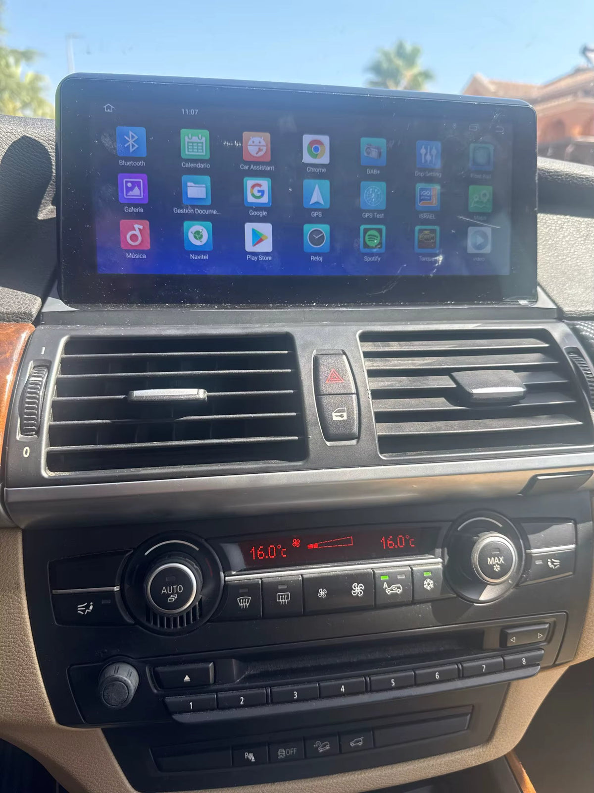 Autoradio CarPlay BMW X5 E70 CCC avec écran tactile intégré