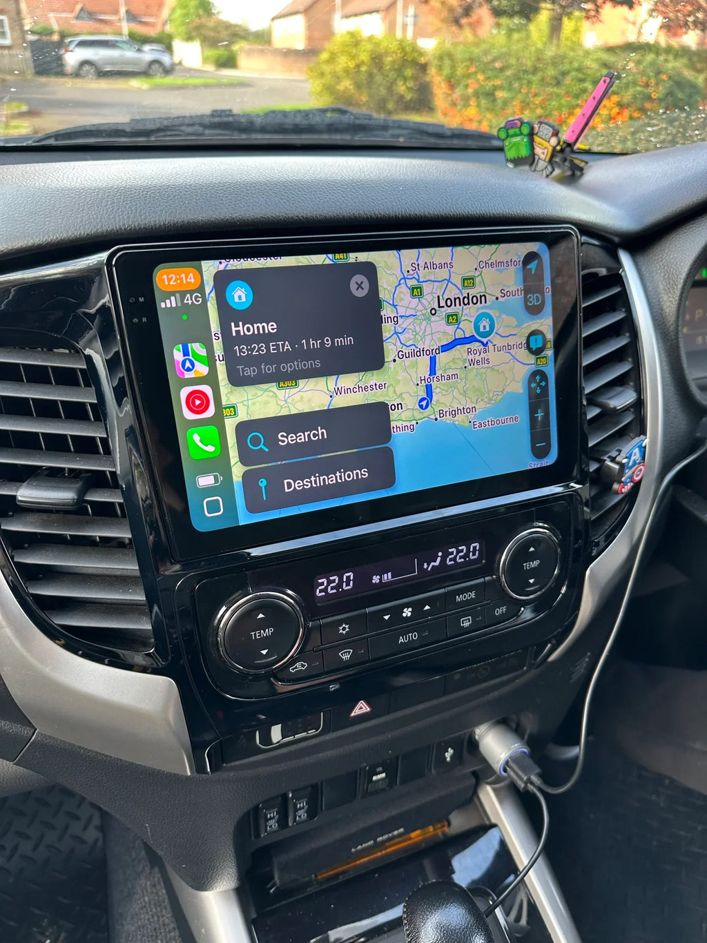Autoradio CarPlay Mitsubishi L200 avec écran tactile intégré