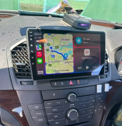 Autoradio CarPlay Opel Insignia avec écran tactile intégré