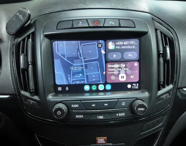 Autoradio CarPlay Opel Insignia avec écran tactile intégré
