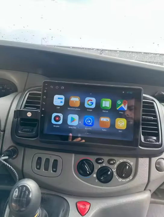 Autoradio CarPlay Opel Vivaro avec écran tactile intégré