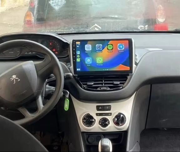 Autoradio CarPlay Peugeot 2008 avec écran tactile intégré