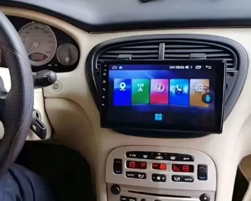 Autoradio CarPlay Peugeot 607 avec écran tactile intégré