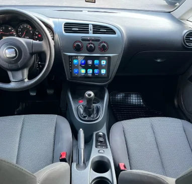 Autoradio CarPlay Seat Leon avec écran tactile intégré