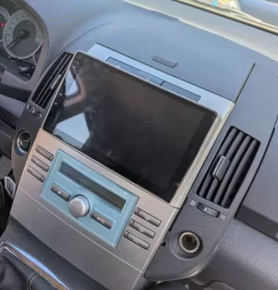 Autoradio CarPlay Toyota Corolla avec écran tactile intégré