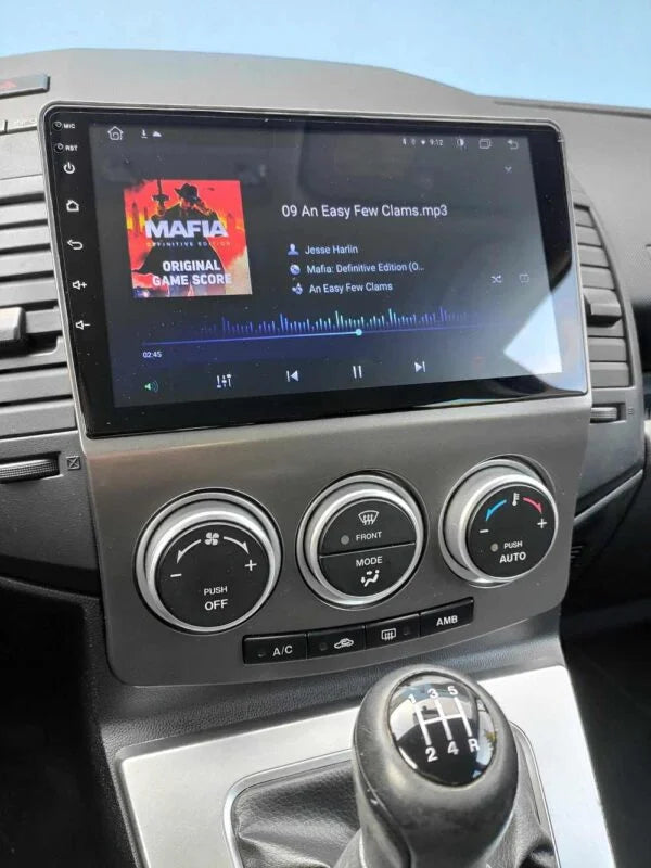 Façade autoradio dédiée à la Mazda 5 2005-2010