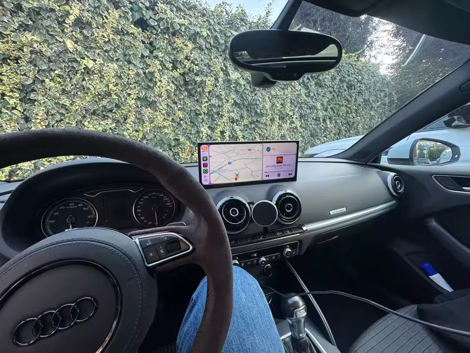 Façade autoradio dédiée à la Audi A3 2013-2018