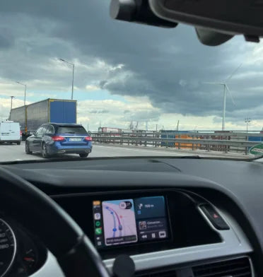 Façade autoradio dédiée à la Audi Q5 2009-2015