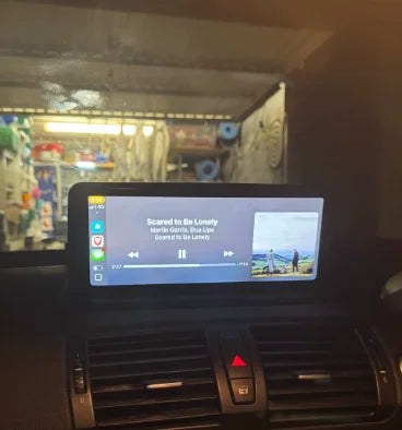 Façade autoradio dédiée à la BMW Série 1 2004-2013