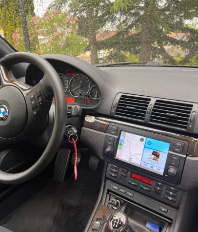 Façade autoradio dédiée à la BMW Série 3 E46 1998-2006