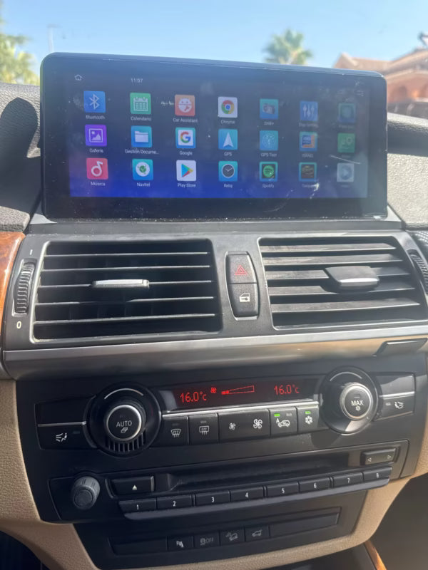 Façade autoradio dédiée à la BMW X6 E71 / E72 CCC 2008-2010