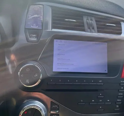 Façade autoradio dédiée à la Citroën DS5 2011-2018