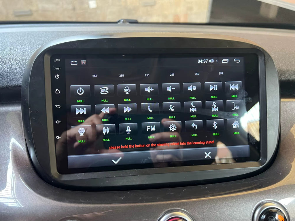 Façade autoradio dédiée à la Fiat 500X 2014-2020
