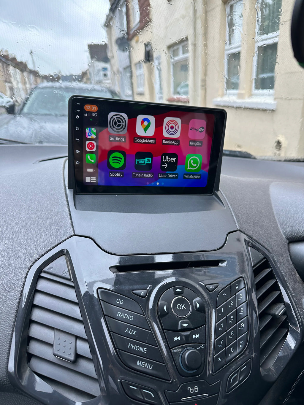 Façade autoradio dédiée à la Ford Ecosport 2013-2017