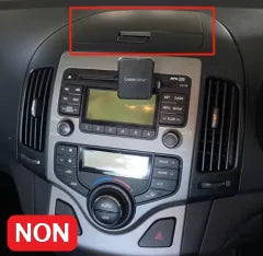 Façade autoradio dédiée à la Hyundai i30 2006-2011