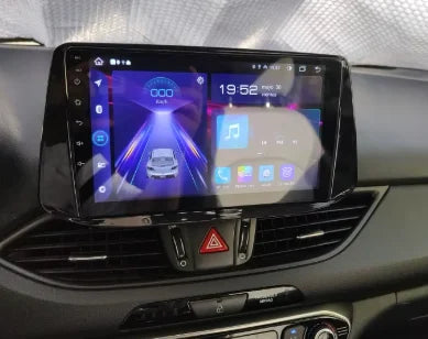Façade autoradio dédiée à la Hyundai i30 2017-2019