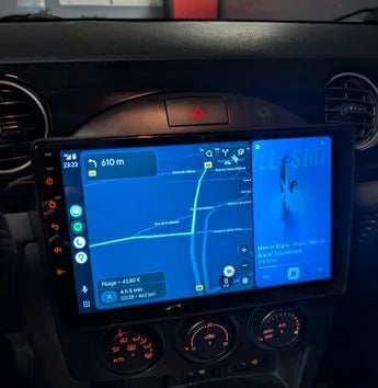 Façade autoradio dédiée à la Mazda MX-5 2005-2015