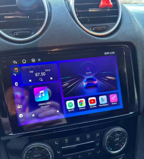 Façade autoradio dédiée à la Mercedes ML W164 2005-2012