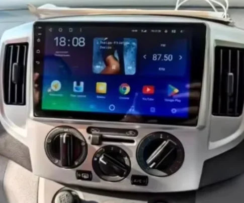 Façade autoradio dédiée à la Nissan NV200 2009-2016