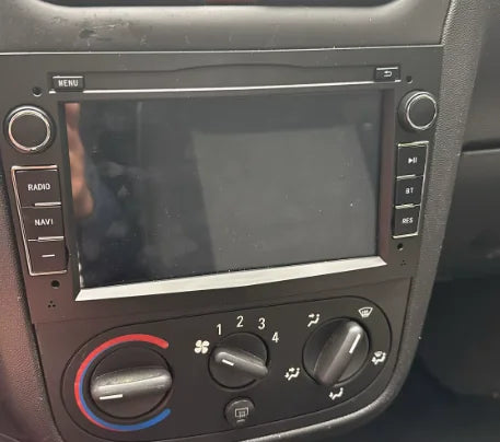 Façade autoradio dédiée à la Opel Astra G - Astra H 1998-2010