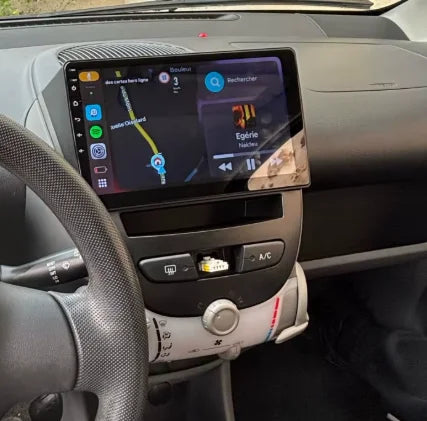 Façade autoradio dédiée à la Peugeot 107 2005-2014