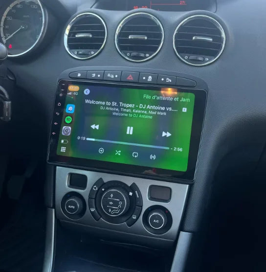 Façade autoradio dédiée à la Peugeot 408 2012-2020