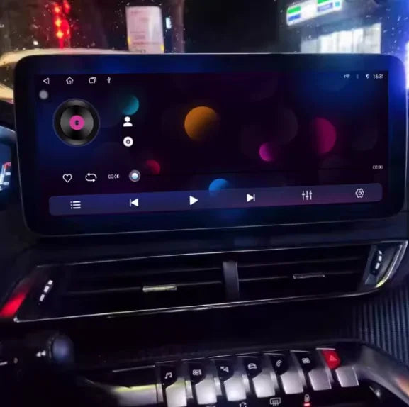 Façade autoradio dédiée à la Peugeot 5008 2017-2023