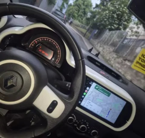 Façade autoradio dédiée à la Renault Twingo 3 2014-2024