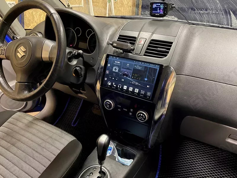 Façade autoradio dédiée à la Suzuki SX4 2006-2013