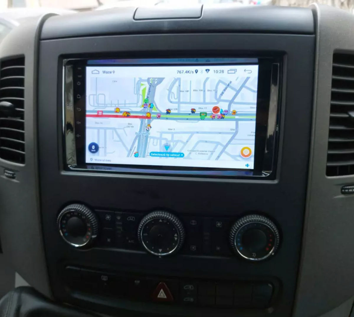 Façade autoradio dédiée à la Volkswagen Crafter 2006-2016