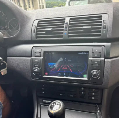 Installation plug and play de l'écran CarPlay sur BMW Série 3 E46