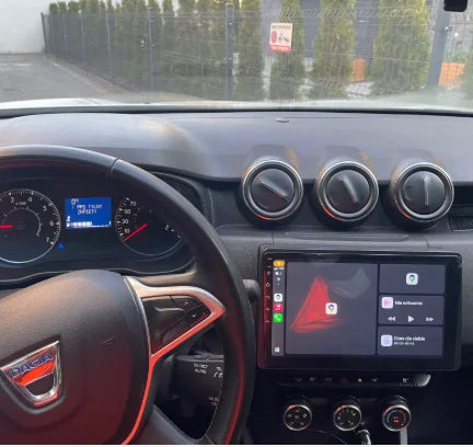 Installation plug and play de l'écran CarPlay sur Dacia Duster
