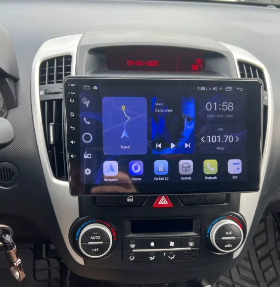 Installation plug and play de l'écran CarPlay sur Kia Ceed