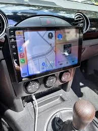 Installation plug and play de l'écran CarPlay sur Mazda MX-5