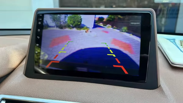 Installation plug and play de l'écran CarPlay sur Opel Mokka