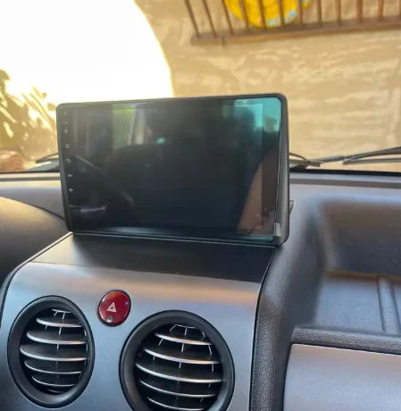 Installation plug and play de l'écran CarPlay sur Peugeot Expert