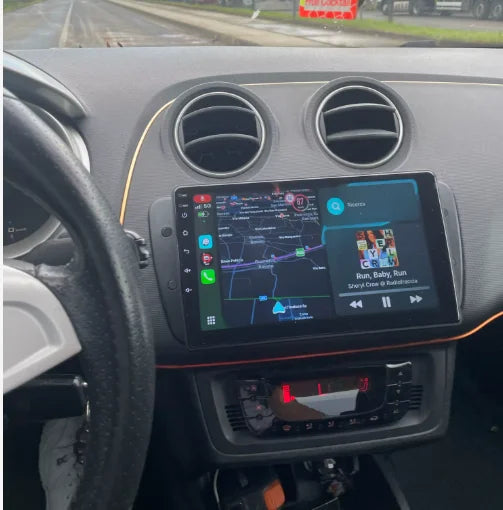 Installation plug and play de l'écran CarPlay sur Seat Ibiza
