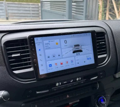 Installation plug and play de l'écran CarPlay sur Toyota Proace