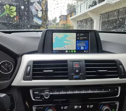 Navigation GPS via CarPlay sur l'écran d'origine BMW NBT ID4