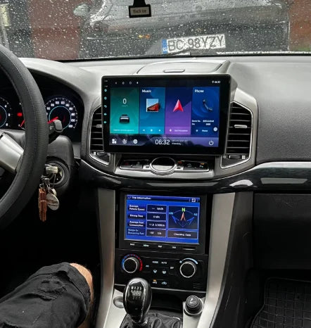 Navigation GPS sur l'écran tactile CarPlay de la Chevrolet Captiva