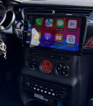 Navigation GPS sur l'écran tactile CarPlay de la Citroën C3