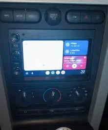 Navigation GPS sur l'écran tactile CarPlay de la Ford Edge 1