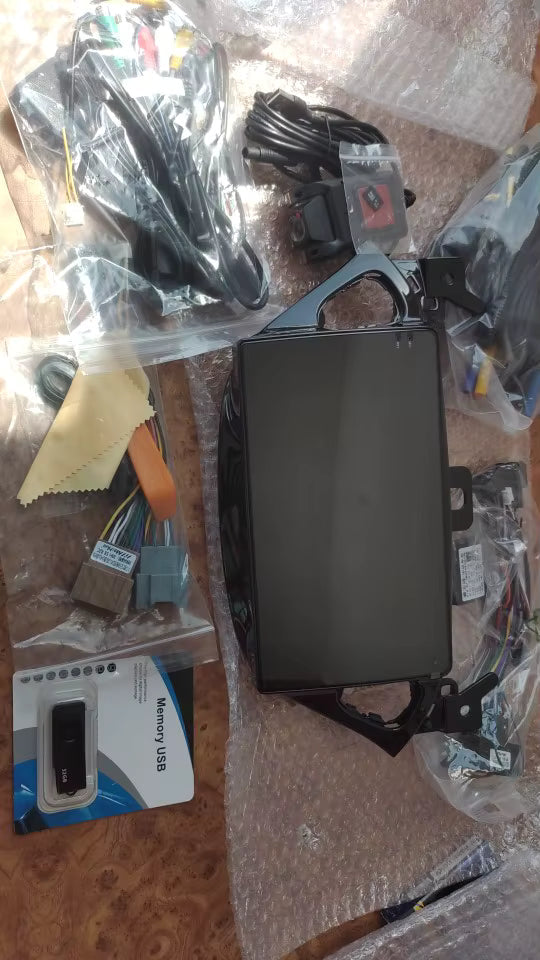 Navigation GPS sur l'écran tactile CarPlay de la Opel Corsa E