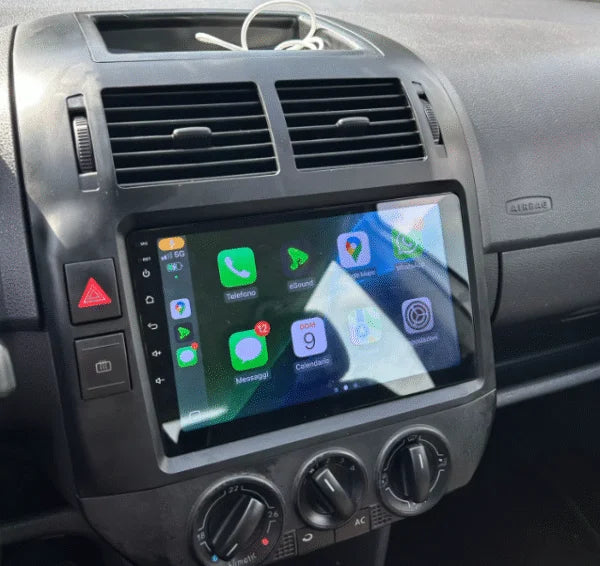 Navigation GPS sur l'écran tactile CarPlay de la Volkswagen Polo 4
