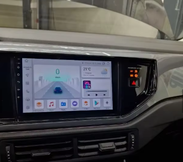 Navigation GPS sur l'écran tactile CarPlay de la Volkswagen T6 MK7