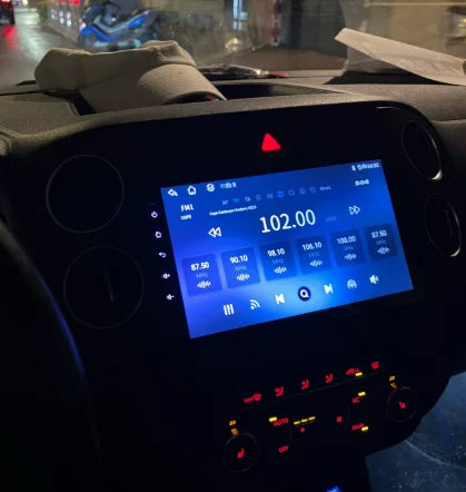 Navigation GPS sur l'écran tactile CarPlay de la Volkswagen Tiguan