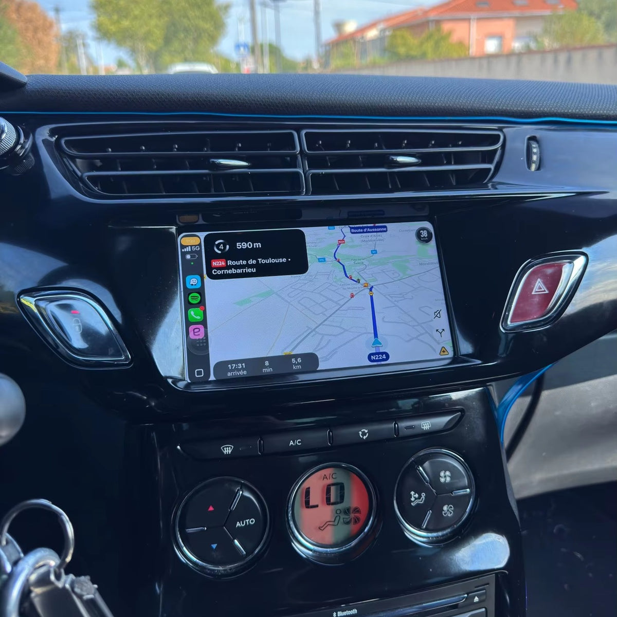 Rendu client CarPlay sur écran d’origine