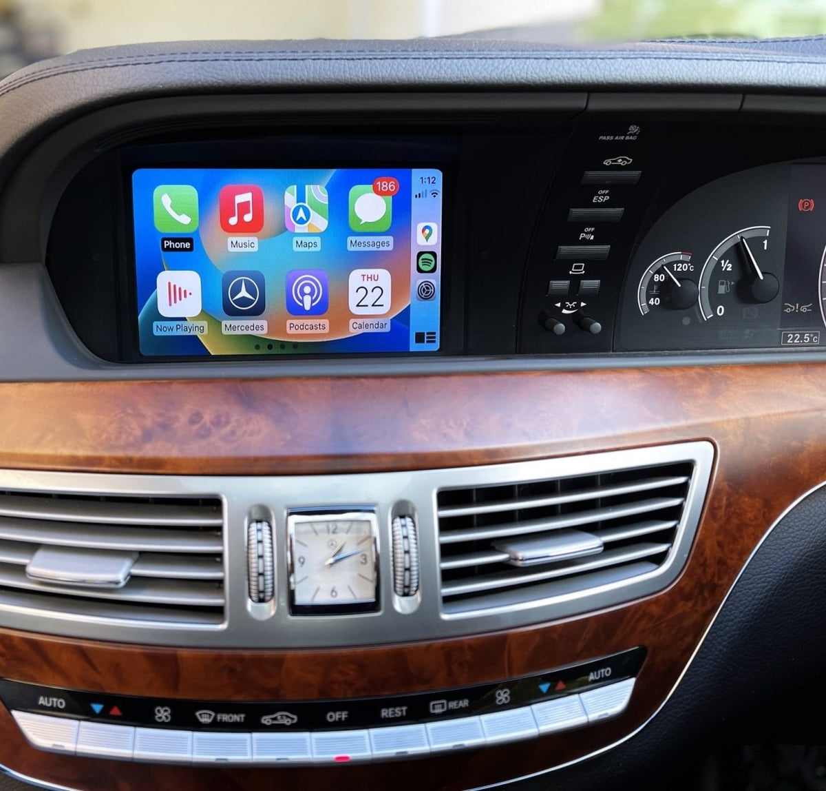Rendu client CarPlay sur écran d’origine